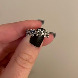 Pandora Daisy Ring